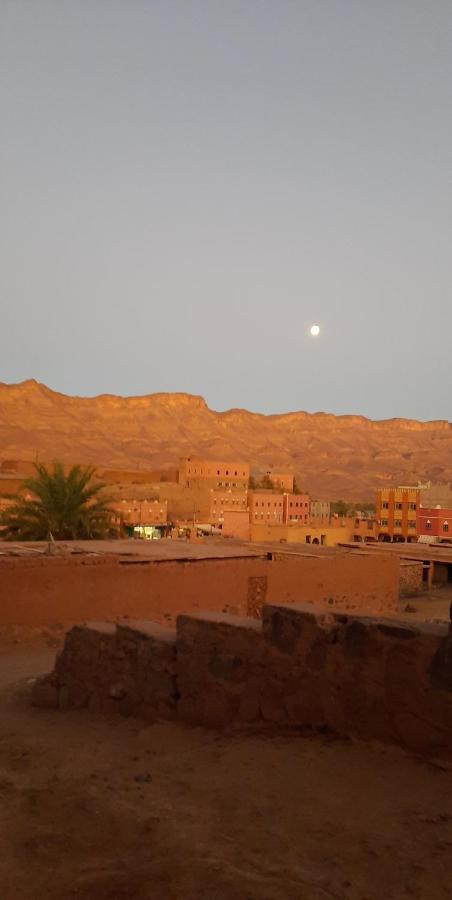 Dar Ilyana Hotel Ait Tiourhza ภายนอก รูปภาพ