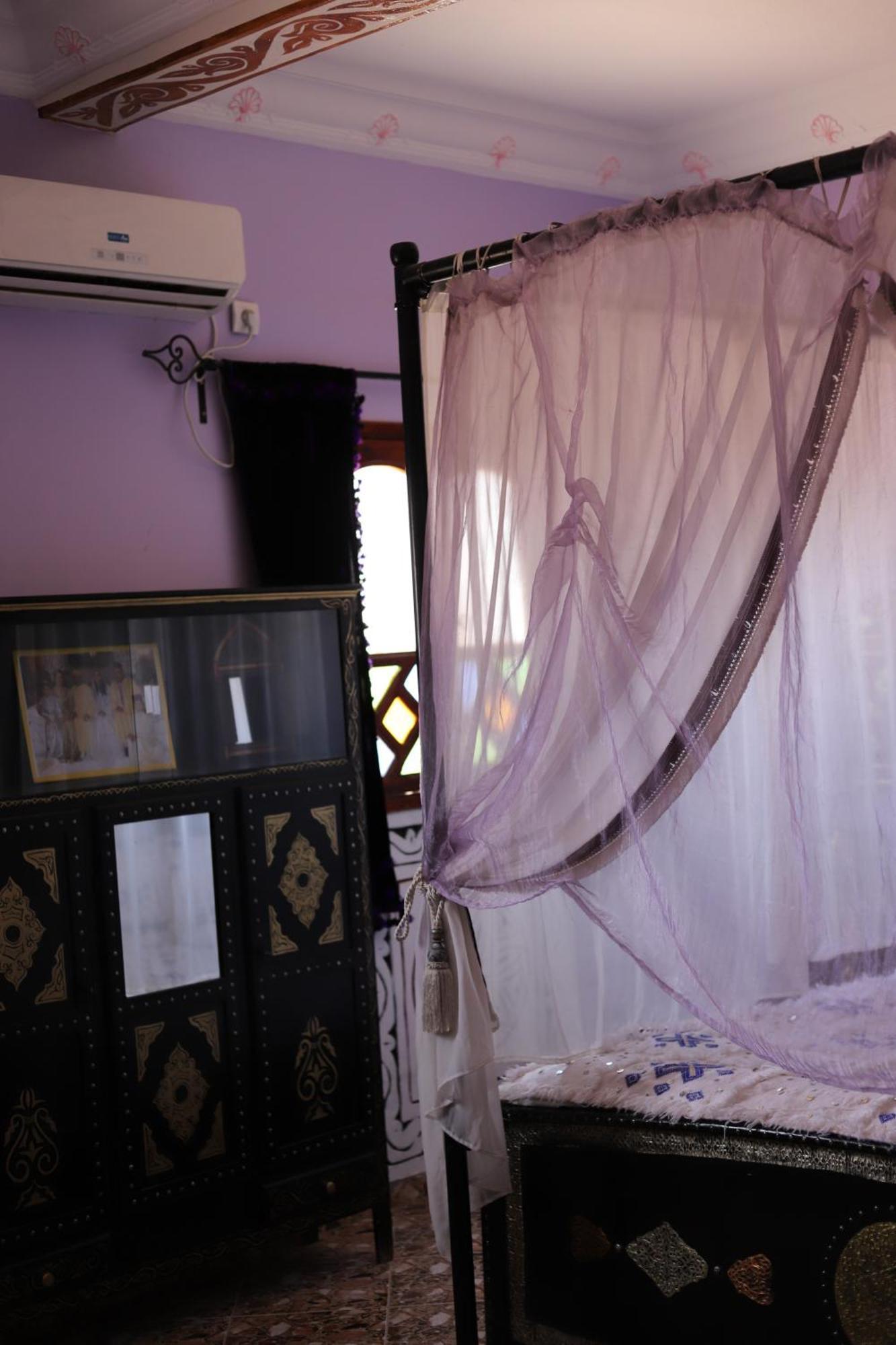 Dar Ilyana Hotel Ait Tiourhza ภายนอก รูปภาพ