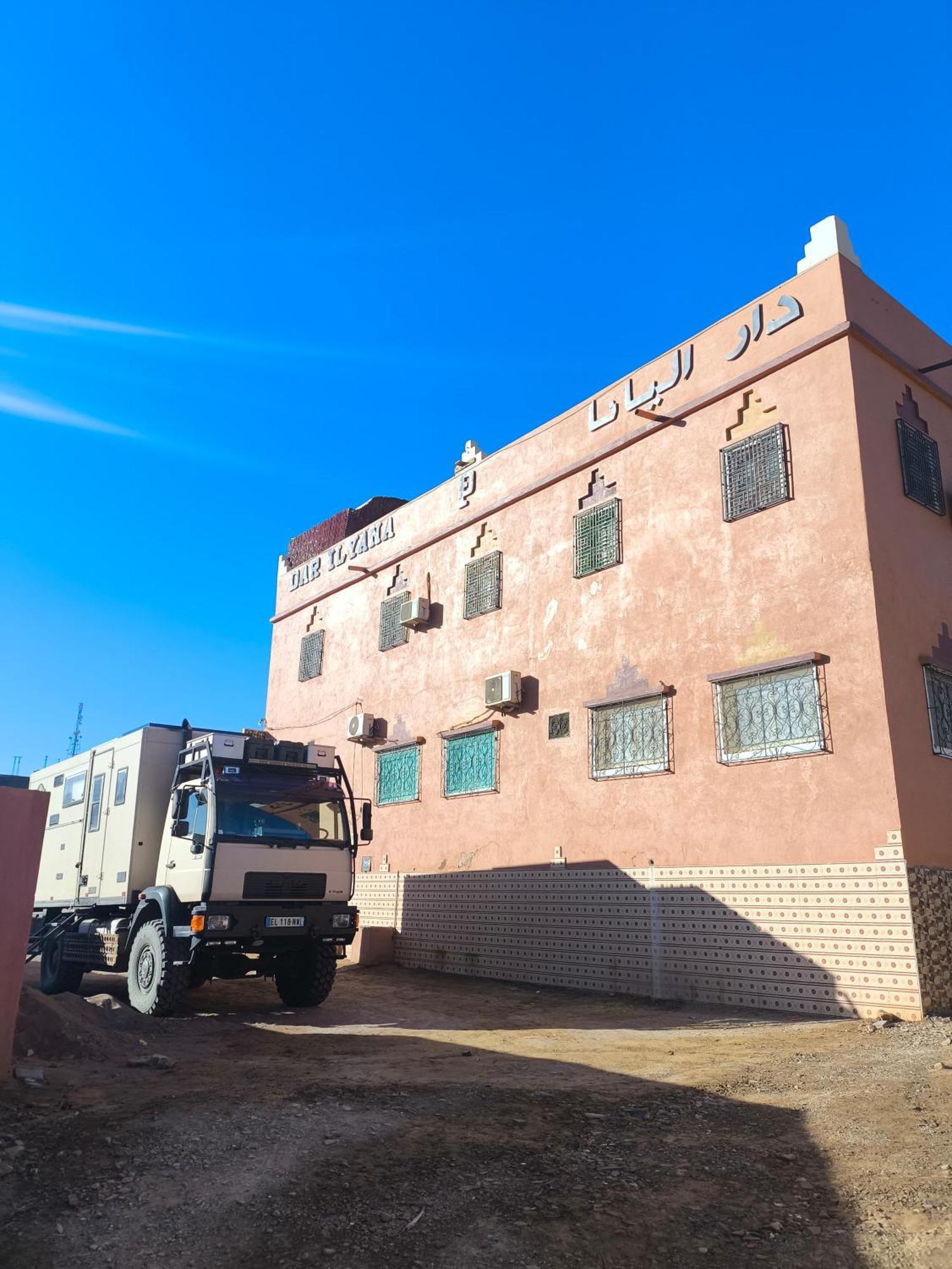 Dar Ilyana Hotel Ait Tiourhza ภายนอก รูปภาพ